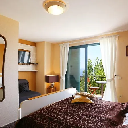Luxury Mala In Makarska, Private Pool Vila *